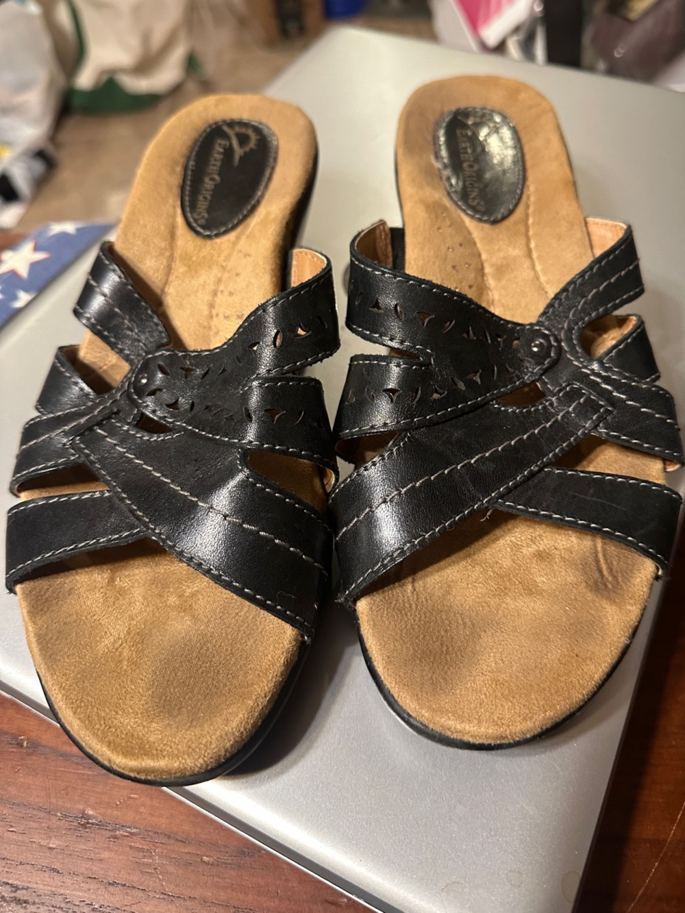 Comfortiva Black Leather Slip-On Cross-Strap Mules